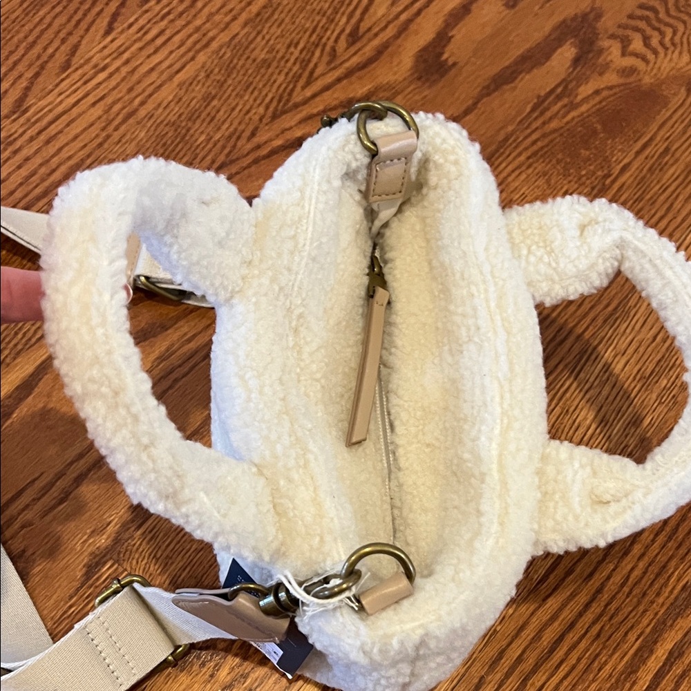Universal Thread Cream Sherpa Mini Bag - Picture 2 of 4